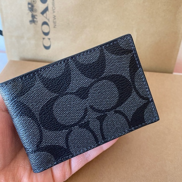 OUTSTOCK💯NEW🆕Coach men ID cards wallet🆕choral/black canvas - Picture 4 of 5